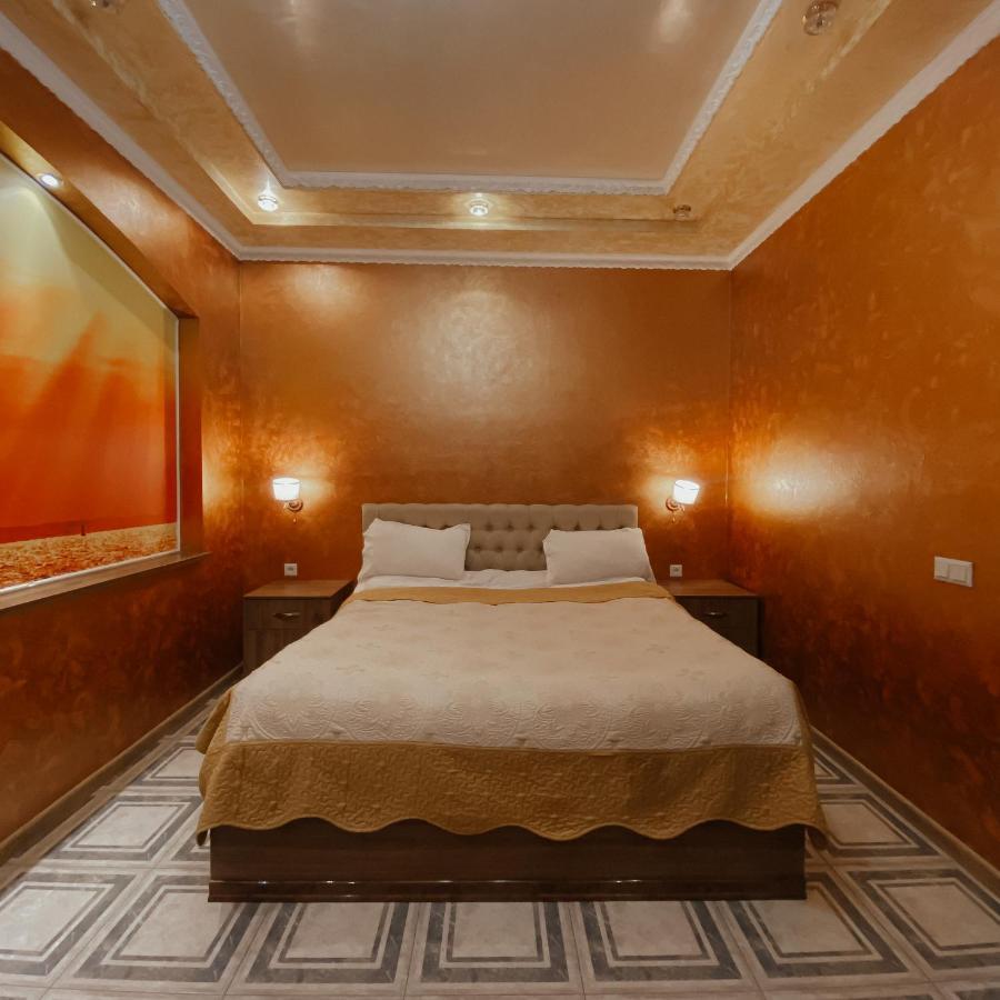 Galeon Hotel 比什凯克 外观 照片