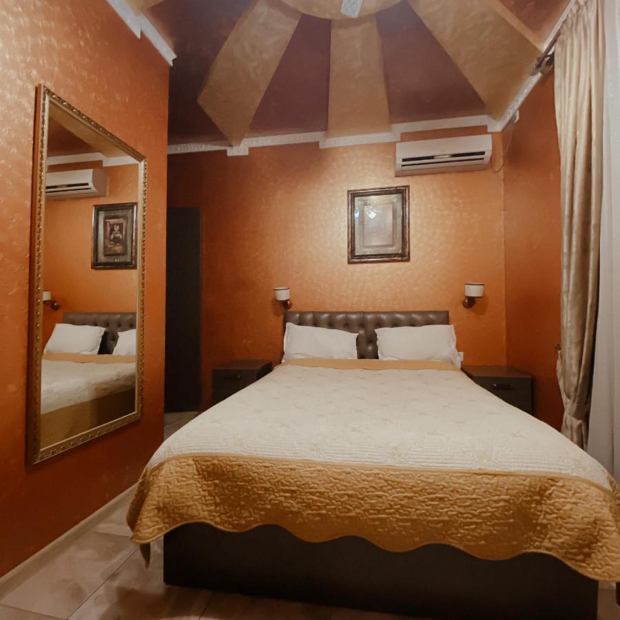 Galeon Hotel 比什凯克 外观 照片